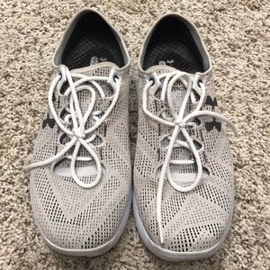 Under Armour grey running shoes